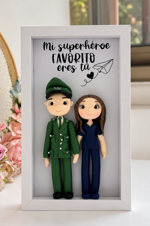 Cuadro 3D simple uniformado y pareja.